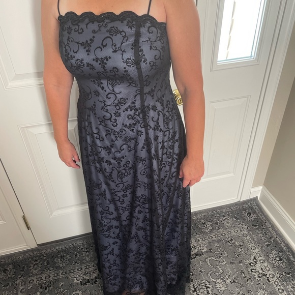 Betsy & Adam Gown 14W Goth inspired - Picture 1 of 8
